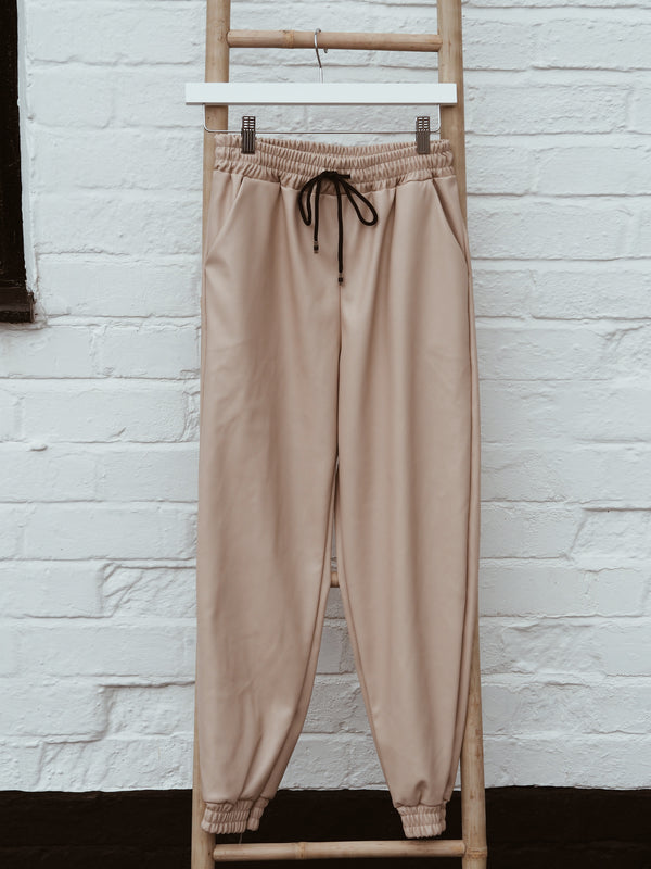 Downtown Leather Jogger Beige