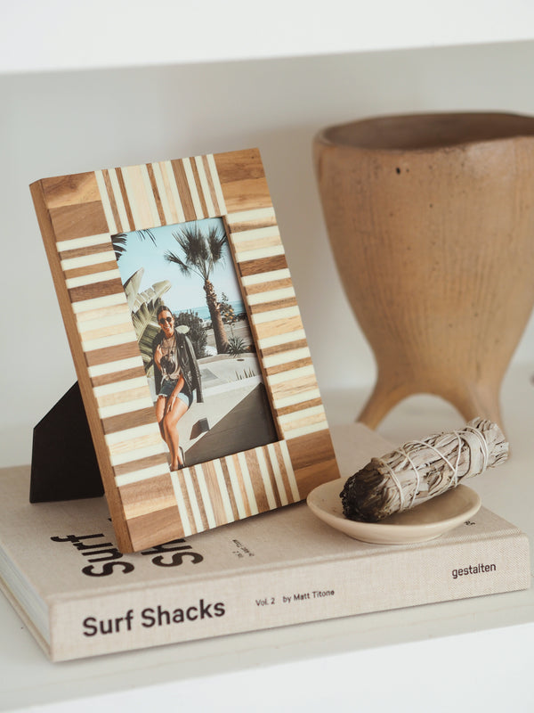 Cali Photoframe